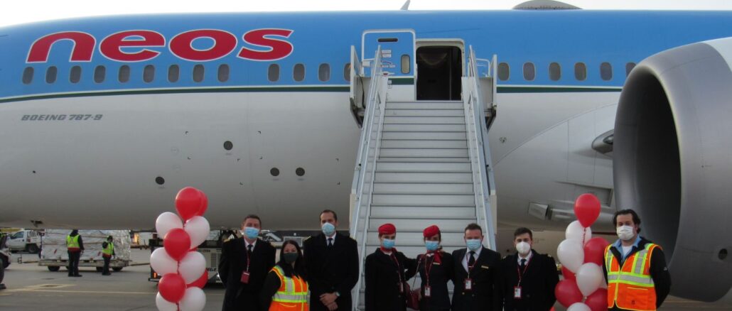 malpensa neos toronto canada