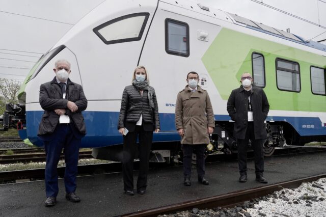 milano trenord treni colleoni