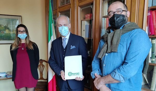 varese confesercenti prefetto chiusure covid