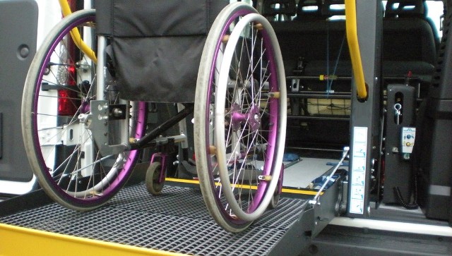 Gallarate trasporto disabili auser