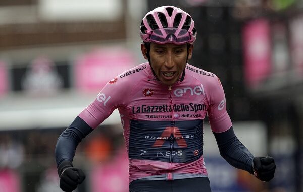giro italia pordoi bernal