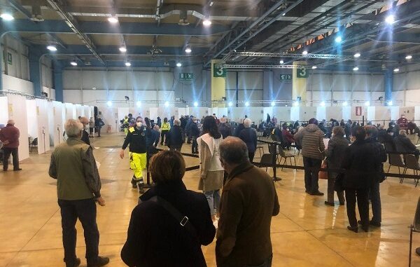 legnano contagi vaccinati pandemia