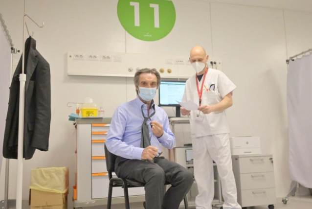 milano fontana vaccinato