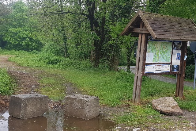 vizzola parcheggi parco nudisti