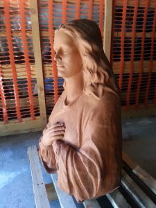Luvinate statua Vergine