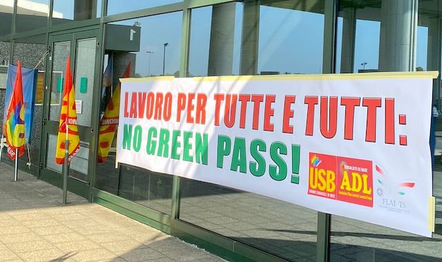 MALPENSA - I disagi sono stati nulli e la partecipazione è stata al di sotto le aspettative degli stessi organizzatori. Ma nel primo giorno di introduzione del green pass obbligatorio nei luoghi di lavoro i sindacati di base di Malpensa