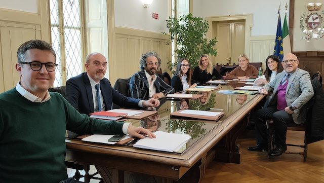gallarate sottopasso passaggio a livello
