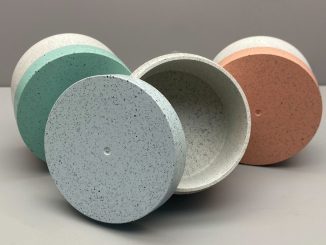 Lati plastica canapa