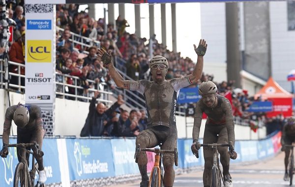 ciclsmo colbrelli roubaix