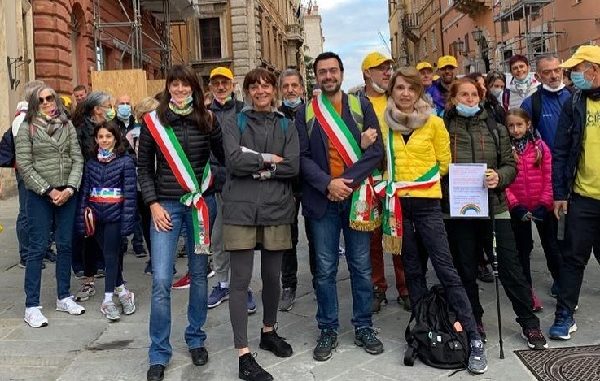 legnano sindaco marcia pace
