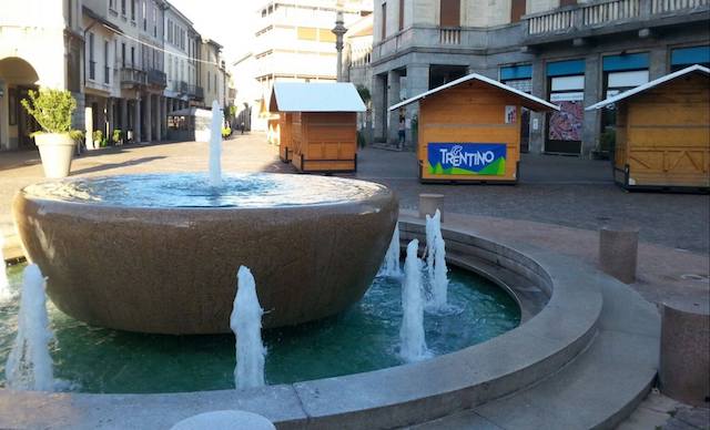 Gallarate trentino in piazza 