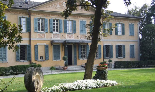 cassano villa buttafava asta