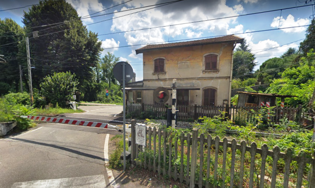 gallarate passaggio livello crenna