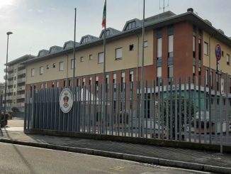 busto carabinieri