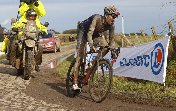 ciclismo moscon astana