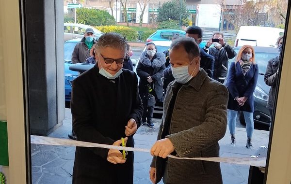 vanzaghello commercio inaugurazione supermercato