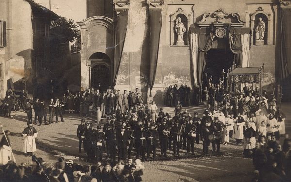 vanzaghello storia libri centroanziani treccani