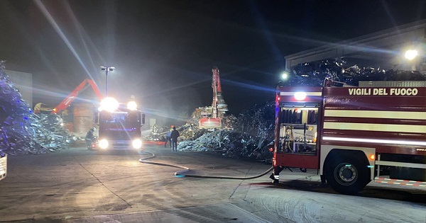 sangiorgiosulegnano incendio vigilidelfuoco
