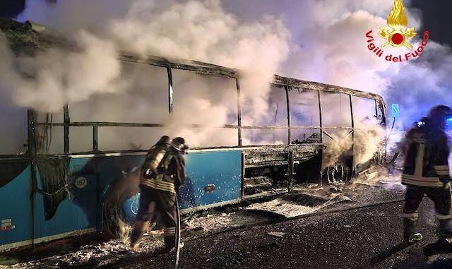 gallarate autobus incendio pedemontana