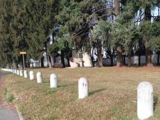 cardano oltraggio monumenti caduti