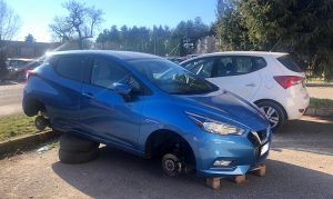 legnano furti pneumatici automobili