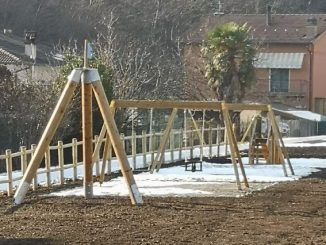 induno vandali parco giochi