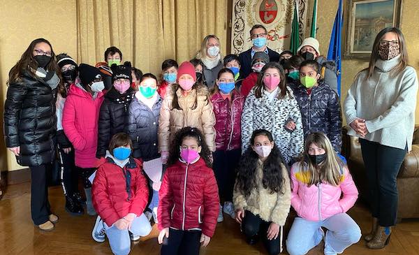 Gallarate api cultura a scuola