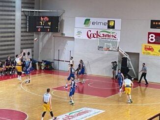 Basket Campionato serieB RoburVarese
