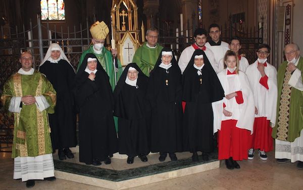 Gallarate suore cena emmaus