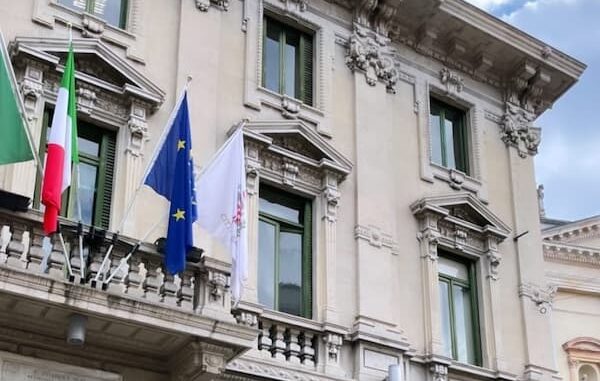 Gallarate sindaci assessori stipendi