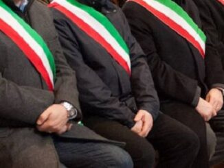 sindaci stipendi polemiche