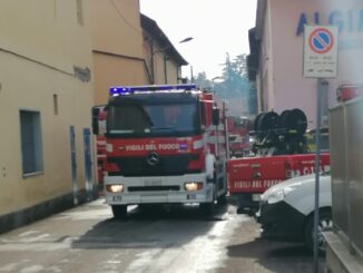 legnano incendio fabbrica vigilidelfuoco