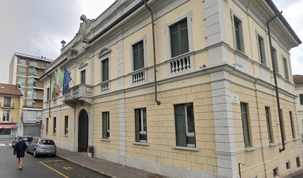 Sesto calende giunta stipendi
