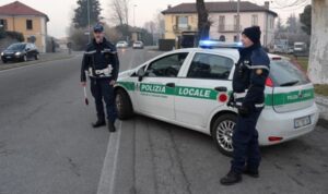 castanoprimo multa polizialocale giovane