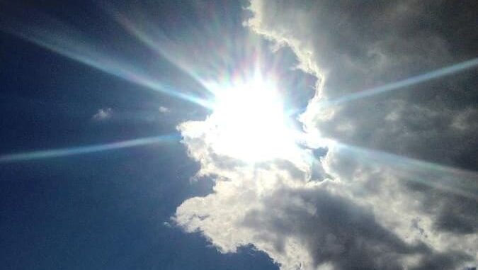 pressione nuvole pioviggine sereno