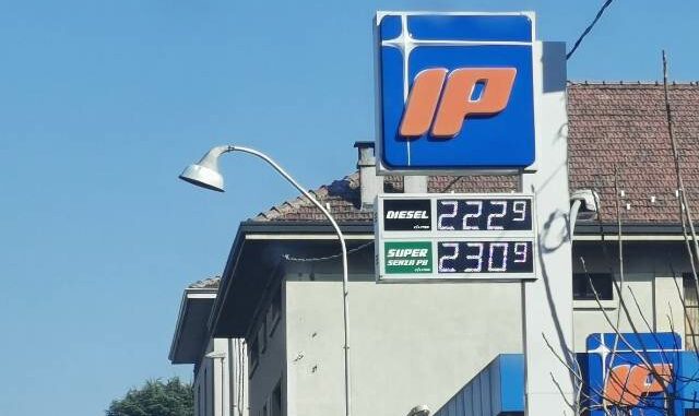 varese caro benzina faib