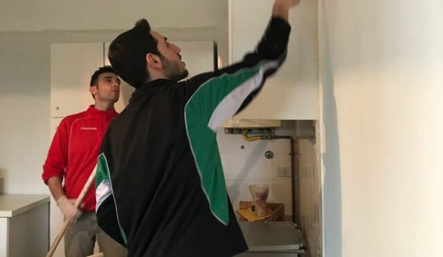 oggiona alloggi profughi sindaco imbianca