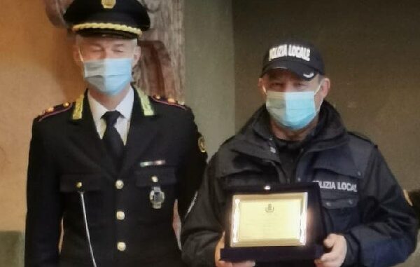 castanoprimo polizialocale pensione agente