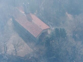 Angera incendio san Quirico chiesa