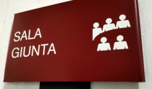 Gallarate restituzione stipendi giunta