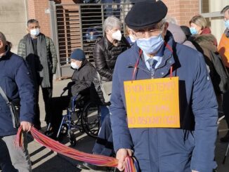 Gallarate associazioni malati protesta