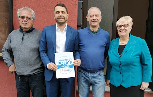 Cassano centrosinistra presentazione police
