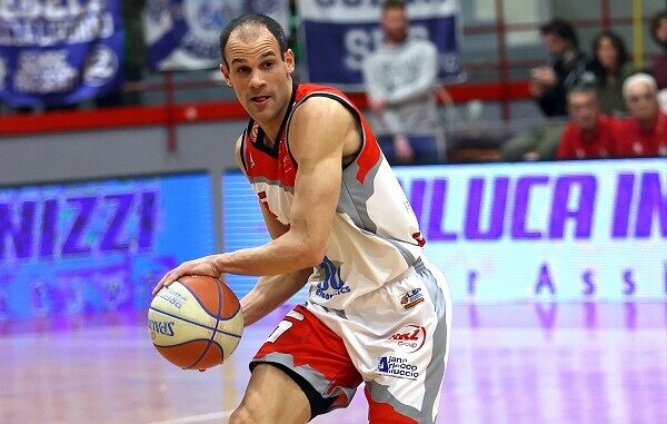 Basket Varese Sangiorgese Legnano Gallarate