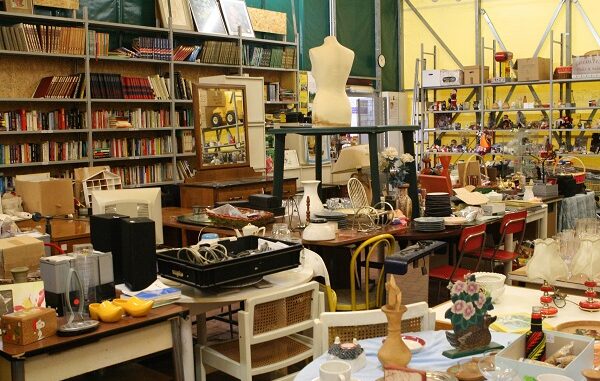 magazzino rescaldina rifiuti centro riuso