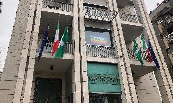 sanvittoreolona stipendi sindaco centrodestra