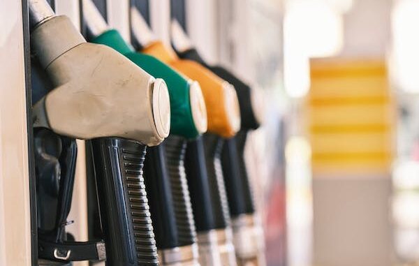 Gallarate multa distributore benzina