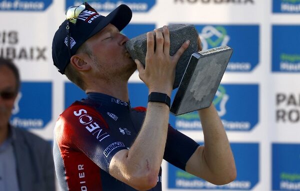 ciclismo parigi roubaix