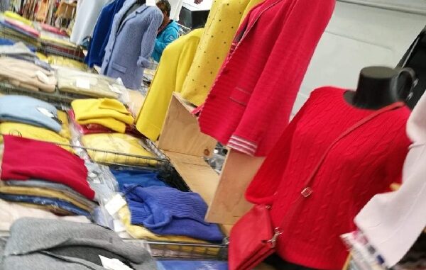 vestiti legnano donne violenza cif