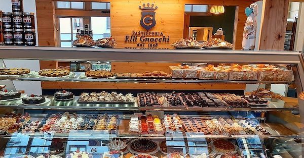 Gallarate pasticceria gnocchi tribunale