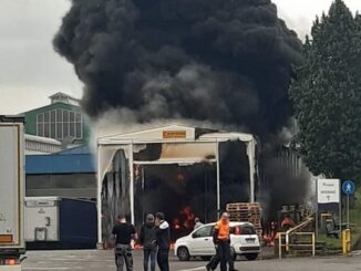 Cassinetta biandronno whirlpool incendio